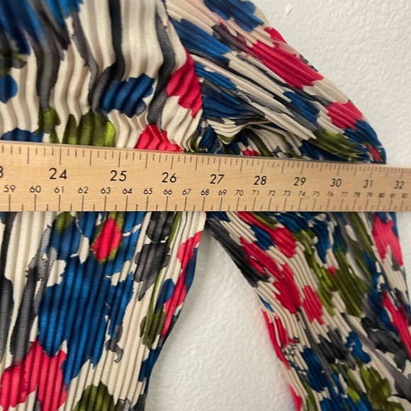 COVINGTON DRESSY FLORAL SHIRT TOP BLOUSE Pleated Flutter Sleeve Sz 16-18W Plus - Picture 6 of 8